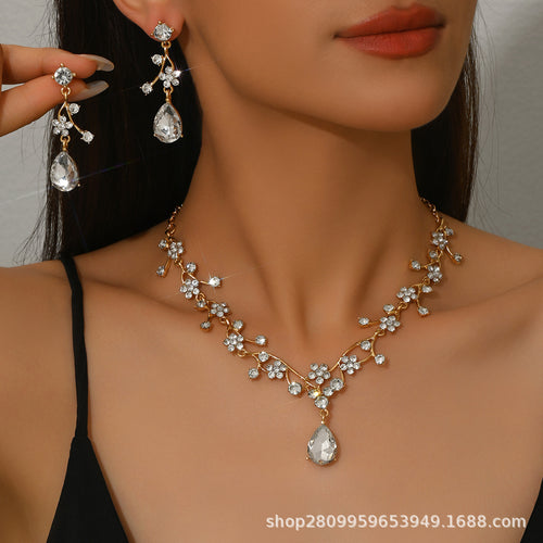 Alloy Short Necklace, Sweet And Fresh Jewelry Earrings Set